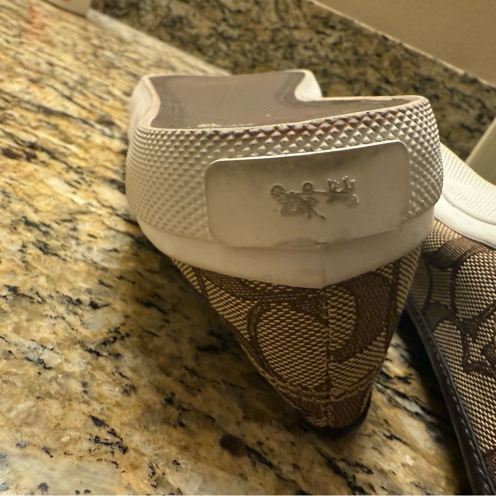 Coach khaki red insoles slip on sneaker in perfect condition. - Picture 8 of 8